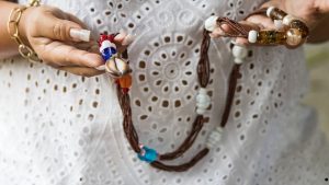 Umbanda e Candomblé: Entrelaçando Tradições e Espiritualidade Afro-brasileira